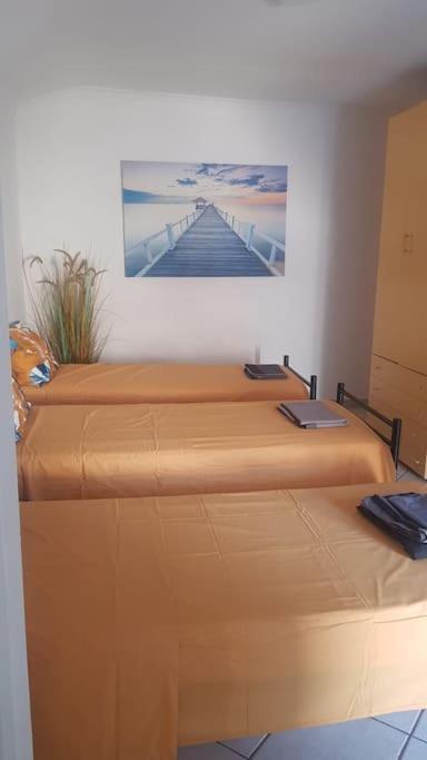 Casa Vacanza Fiera Di Roma Ponte Galeria Esterno foto