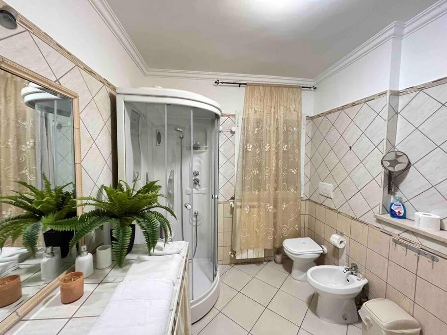 Casa Vacanza Fiera Di Roma Ponte Galeria Esterno foto