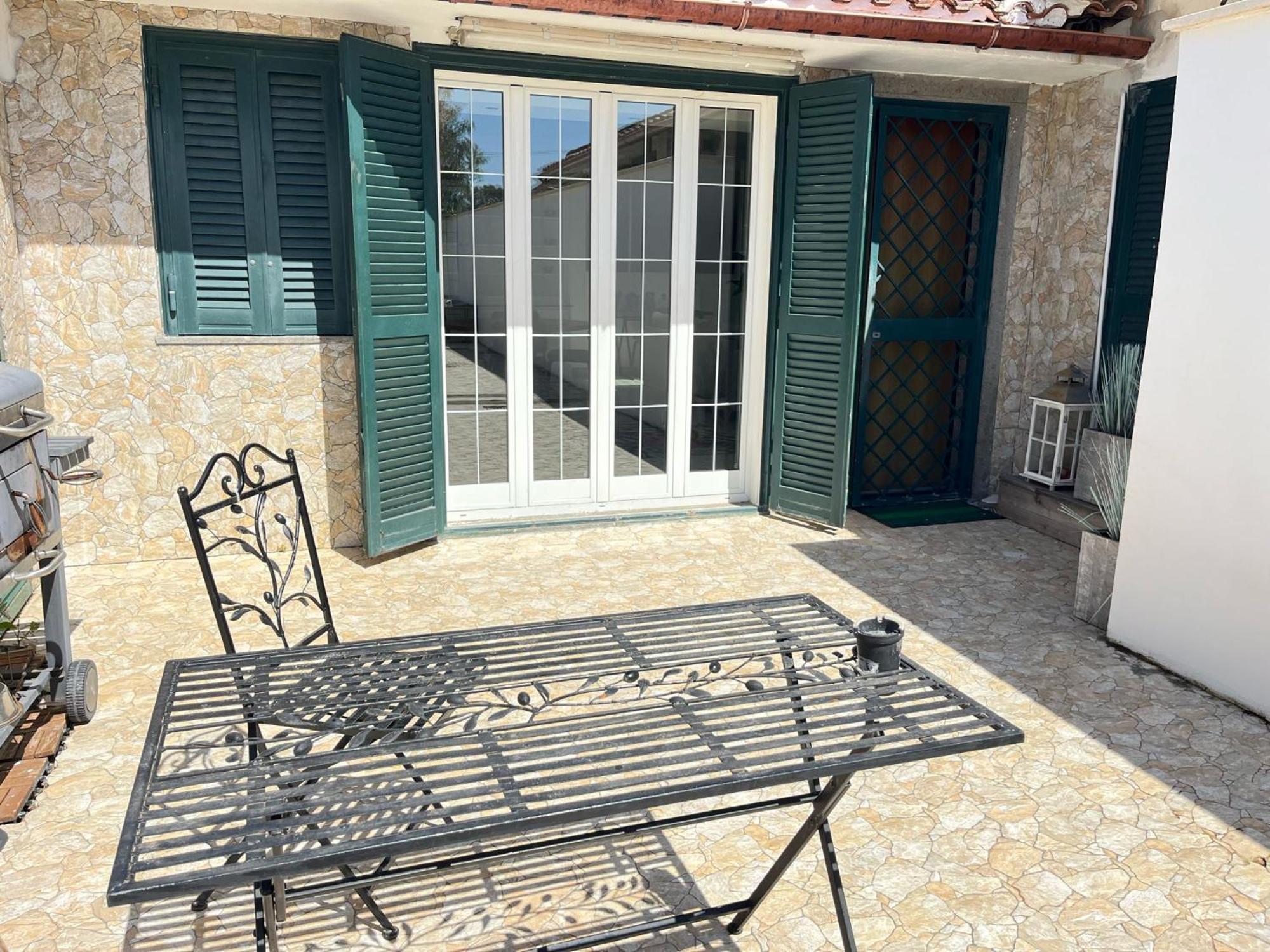 Casa Vacanza Fiera Di Roma Ponte Galeria Esterno foto
